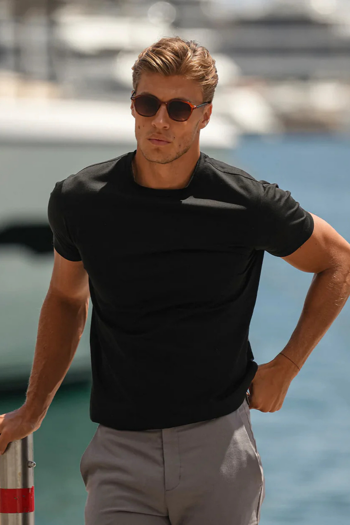 Oryzonwear Men's Black T-Shirt
